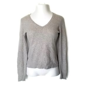 SALE ⚡ Ann Taylor V-neck Grey Cashmere Sweater M